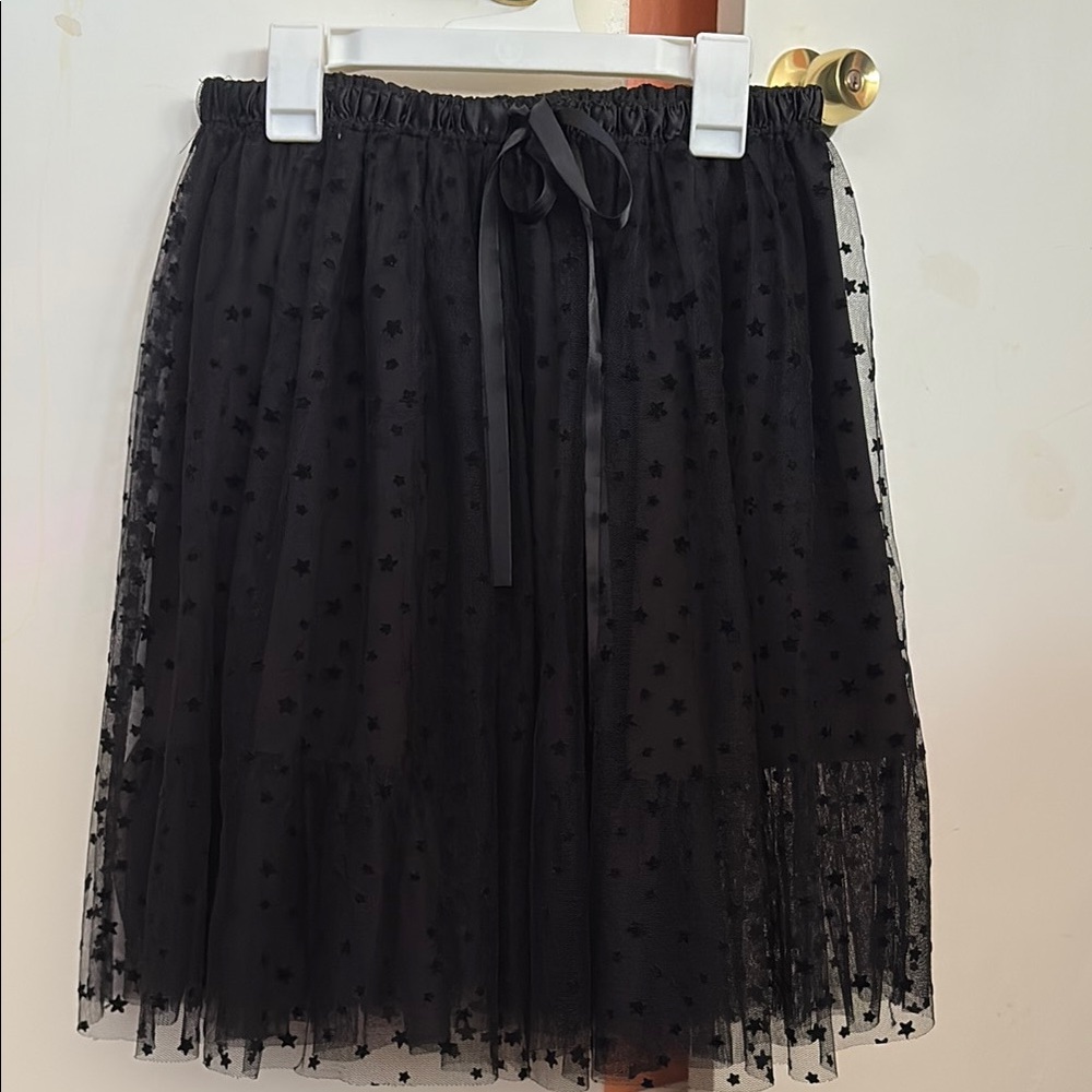 Elegant Black Star-Patterned Skirt ballerina style